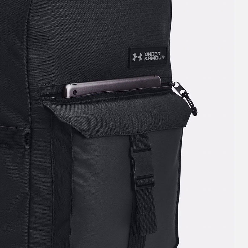 underarmour-1384462-001-backpack-frontpocket